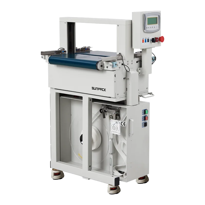 4620-AO側邊入帶輸送帶束帶機｜自動化產線專用：側抽式換料與 PLC 多段捆包功能